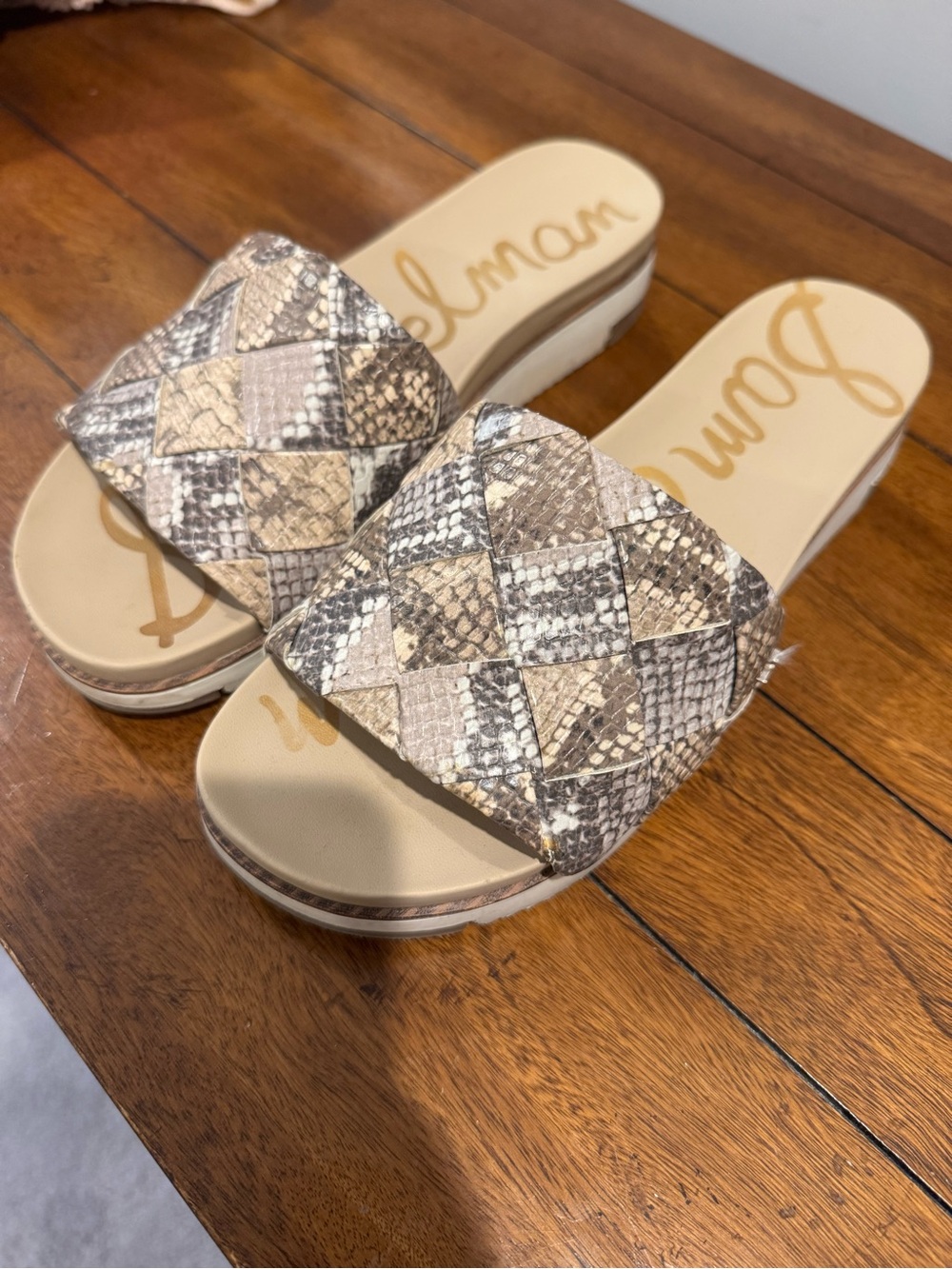 Sam Edelman Adaley Slide Sandal - Picture 3 of 6